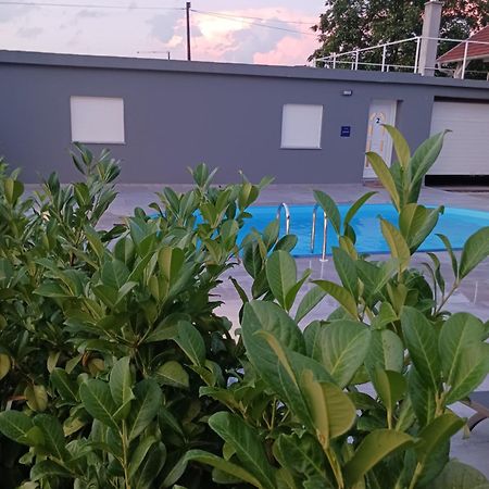 Maja Apartamento Velika Gorica Exterior foto